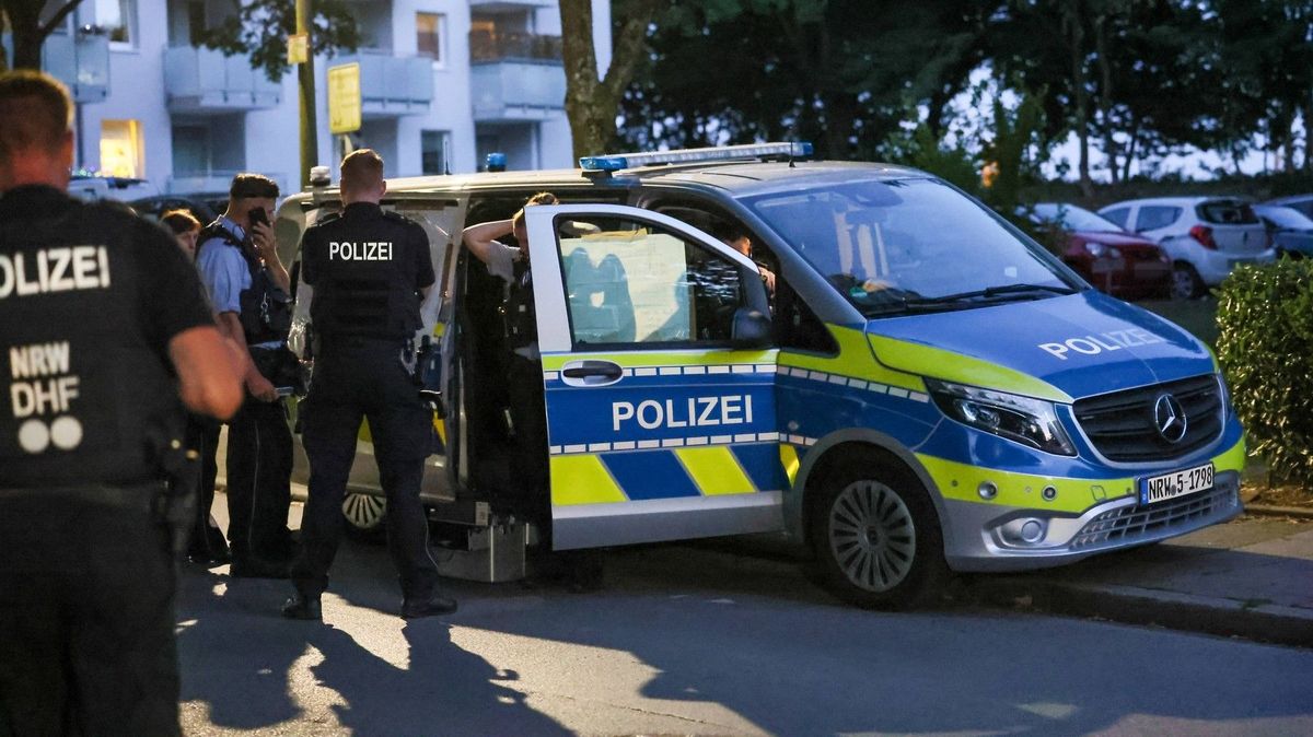 Střílečky, krvavé bitky a výpalné. Gangy v Berlíně se řežou o moc